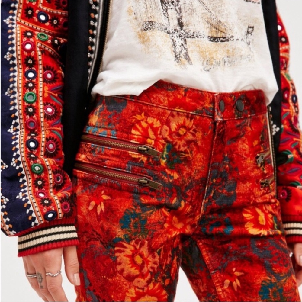 Free People Lennon Floral Velvet Skinny Pants, size 10, Red/Orange (NWT)